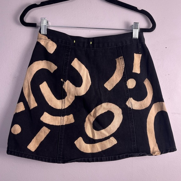 One of a kind inperfect denim button up skirt size 26 inches - Picture 2 of 3